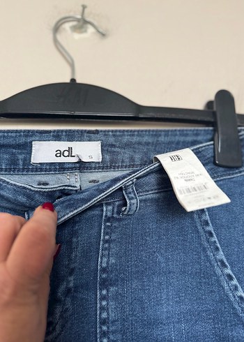 Adil Işık Jean - Görsel 3