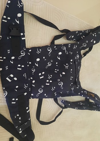 Mamadus Nota Desenli Siyah Bebek Taşıyıcı