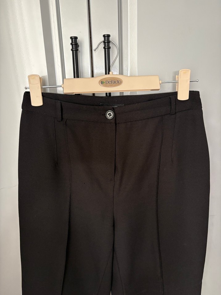 Trendyolmilla Kumaş Kadın Pantolon - Görsel 2