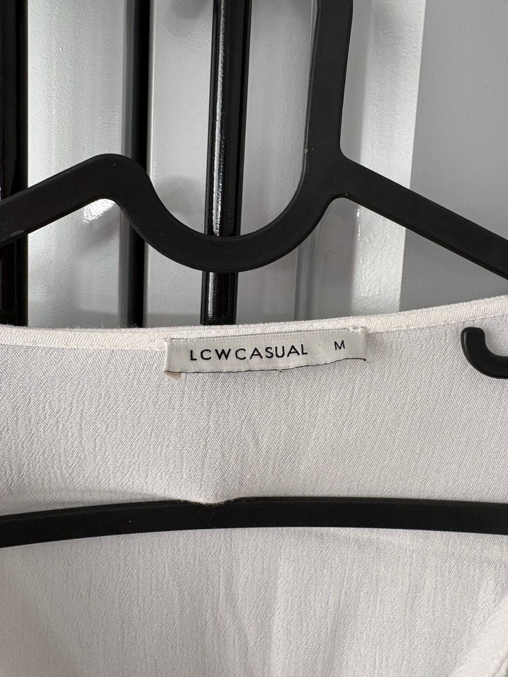 LCW Beyaz V Yakalı Keten Gömlek - Görsel 5