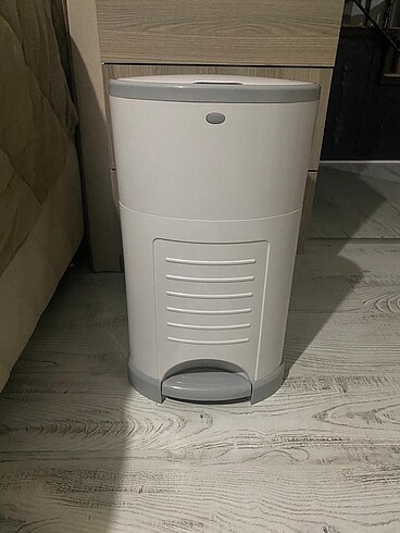 Korbell bebek bezi çöp kovası