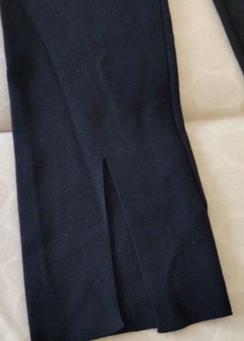 Zara Siyah Yırtmaçlı