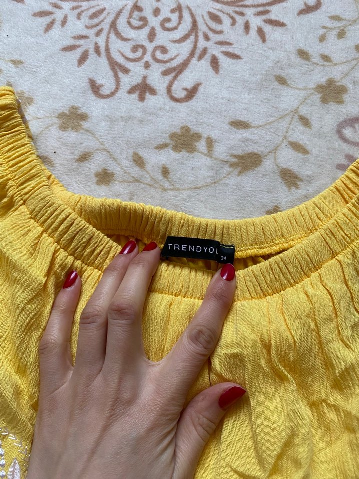 Nakışlı Volanlı Sarı elbise - Görsel 2