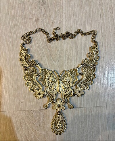 Accessorize Kelebek gerdanlik kolye
