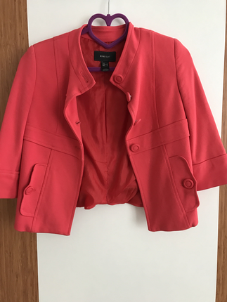 Pembe kısa ceket