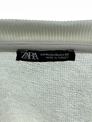 xl Beden beyaz Renk Zara Sweatshirt %70 İndirimli.
