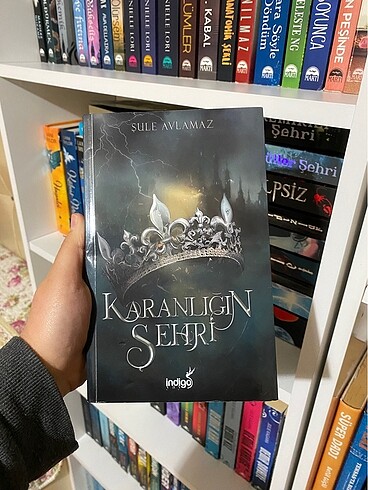 Karanlığın şehri
