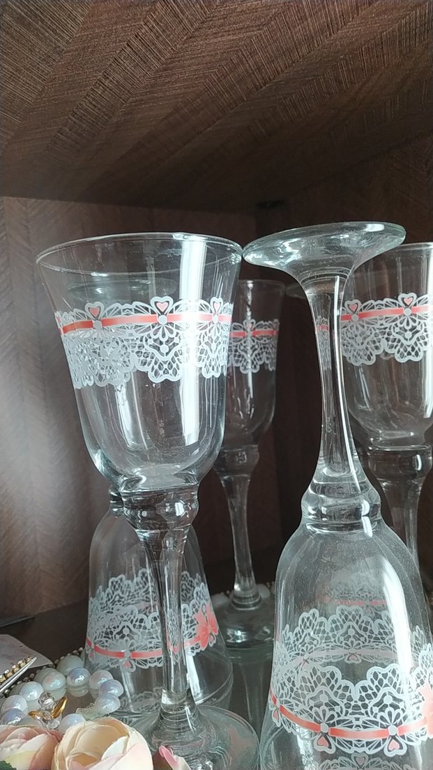 Beyaz Dantel ve Kelebek Desenli Cam Bardak - Görsel 2