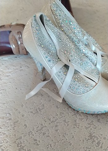 Beyaz Payetli bayan Özel Gün Ayakkabısı - Görsel 2