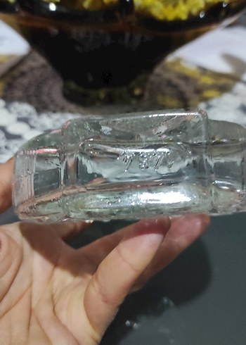 eski dönem kolonya şişesi - Görsel 2