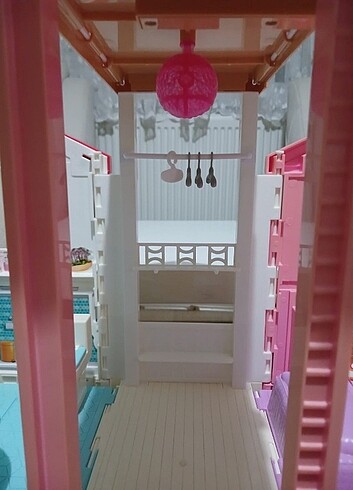Beden Renk Barbie muhteşem malıbu evi dly32