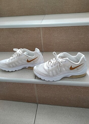 38,5 Beden beyaz Renk Orijinal Nike Air