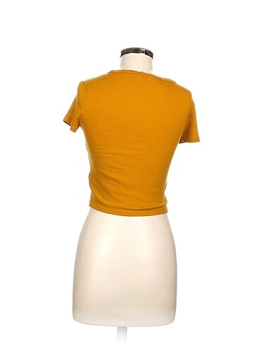 s Beden H&M T-shirt %70 İndirimli.