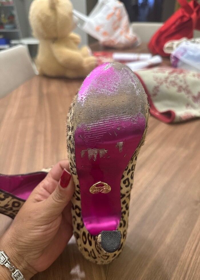 Betsey johnson giyilmiş - Görsel 4