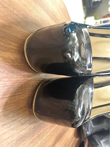 Platform giyilmiş ayakkabı - Görsel 2