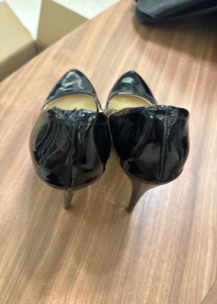 Platform giyilmiş ayakkabı - Görsel 5