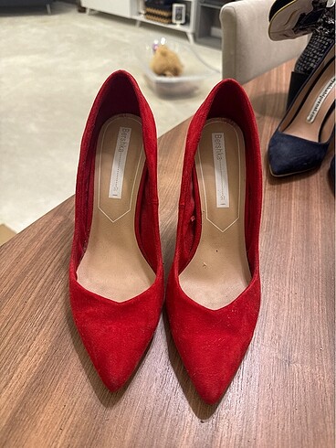 Kırmızı Stiletto