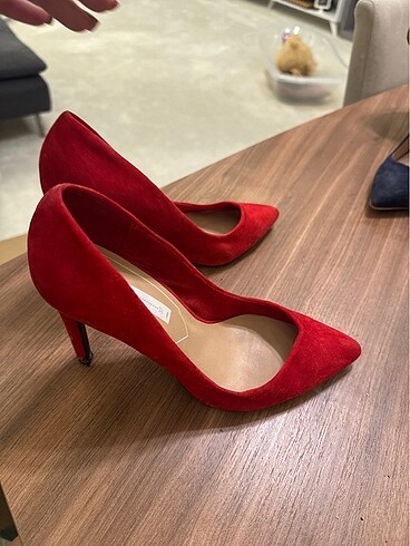 37 Beden kırmızı Renk Kırmızı Stiletto