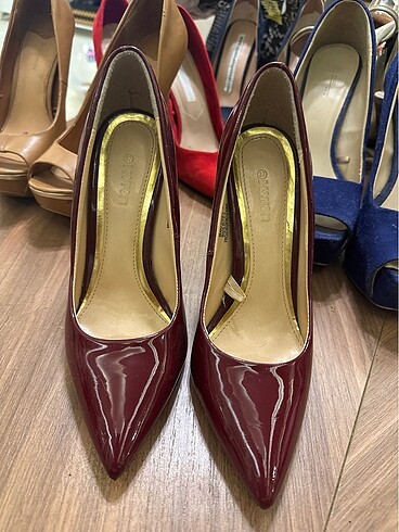 Koton Stiletto