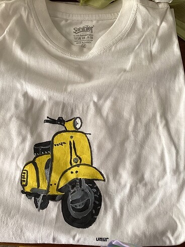 l Beden beyaz Renk m ve l beden tshirt
