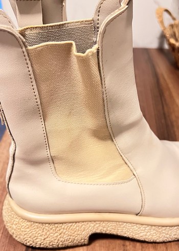 Bej Kadın Bot - Görsel 5
