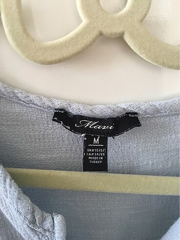 m Beden Mavi jeans bluz