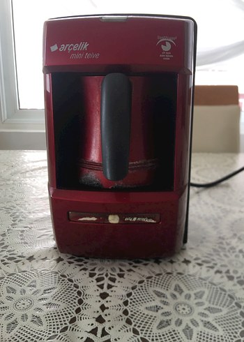 Arçelik Mini Teive Kırmızı Kahve Makinesi
