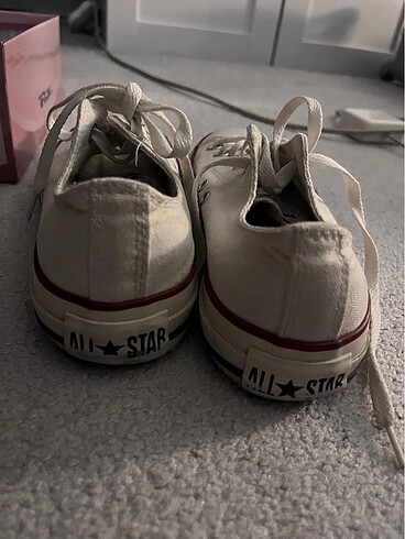 38 Beden Converse ayakkabı