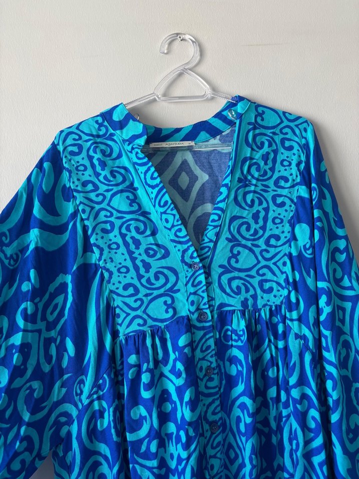 Uzun Mavi Bohem V Yaka Elbise - Görsel 2