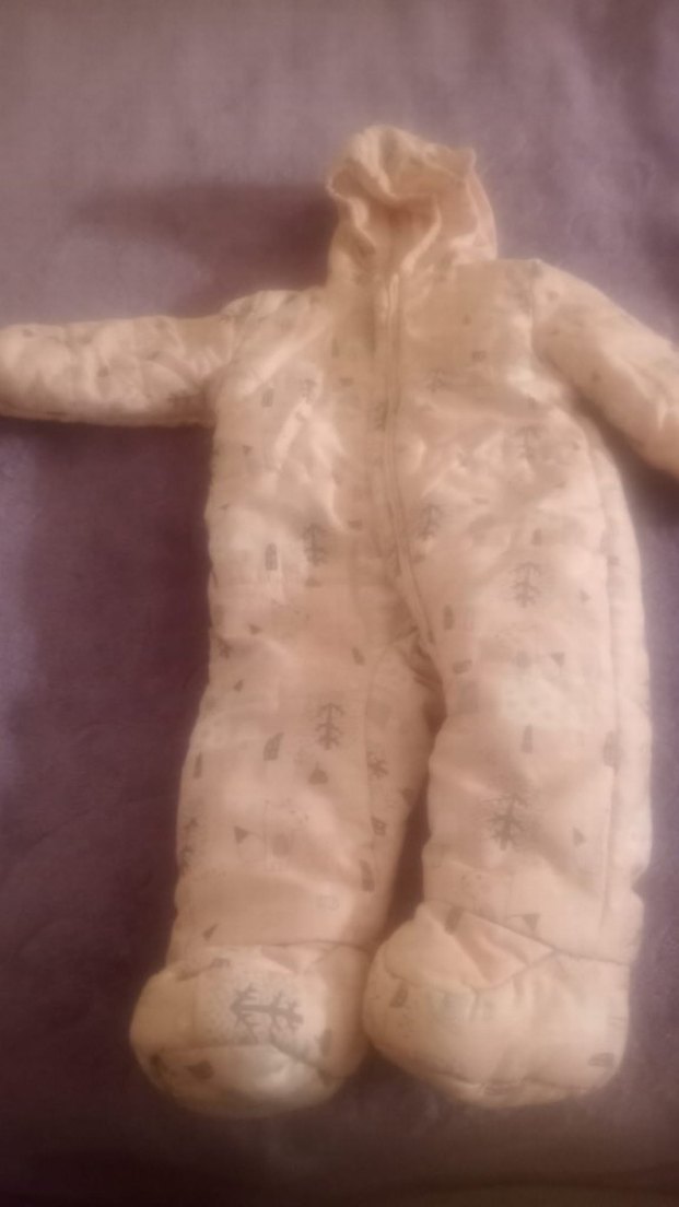 Kürk Detaylı Beyaz Kız Bebek Tulumu - Görsel 3