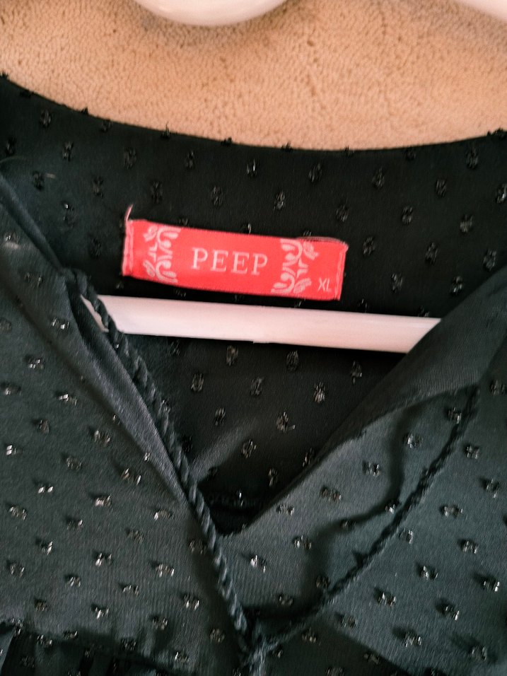 Uzun Kollu Siyah Fırfırlı Kız Elbisesi - Görsel 3