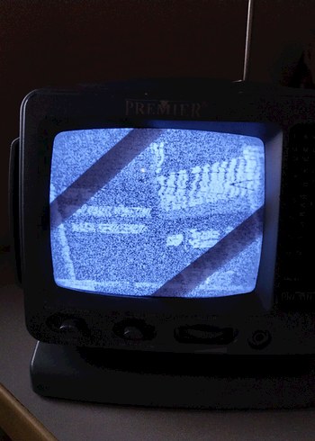 Premier Kırmızı Retro Televizyon - Görsel 8