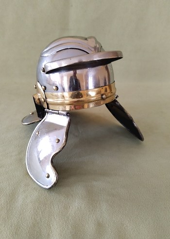 Dekoratif Roma Askeri Miğfer - Görsel 6