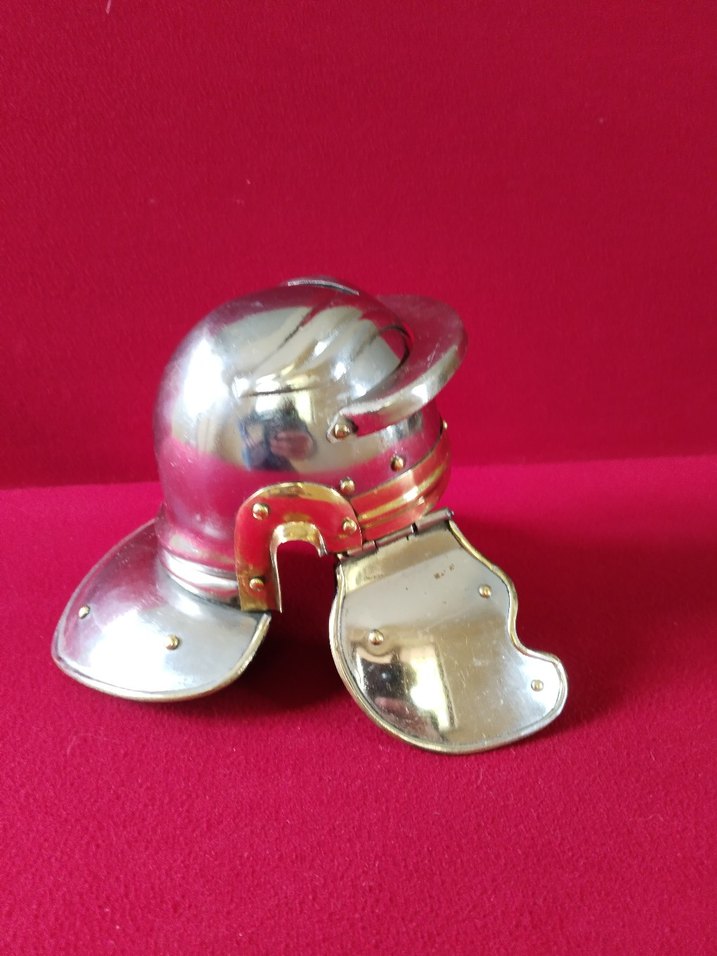 Dekoratif Roma Askeri Miğfer - Görsel 4