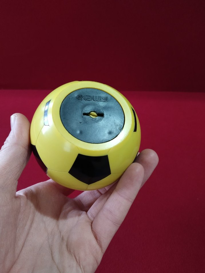 Sarı Siyah Futbol Topu Kumbara - Görsel 3