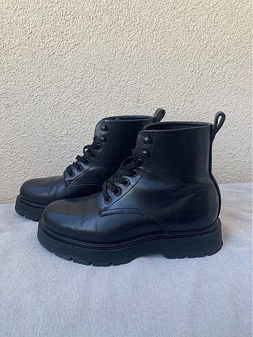 Zara Zara Bot
