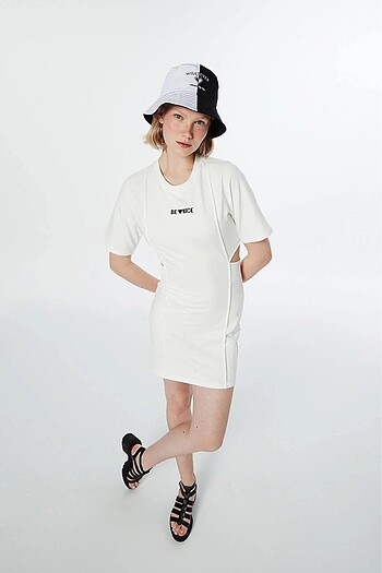 xs Beden Twist Cutout Elbise