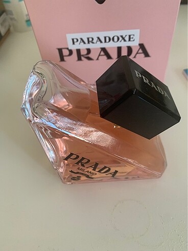 Beden Renk Prada Paradoxe parfüm