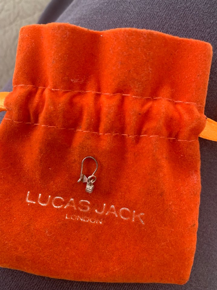 Altın Renkli Kadın Kulak Kıkırdağı - Görsel 3