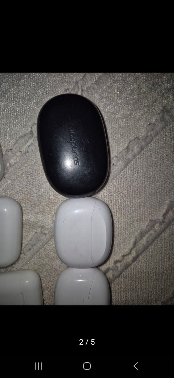 Çeşitli Renklerde Kablosuz Kulaklık Kutuları - Görsel 2