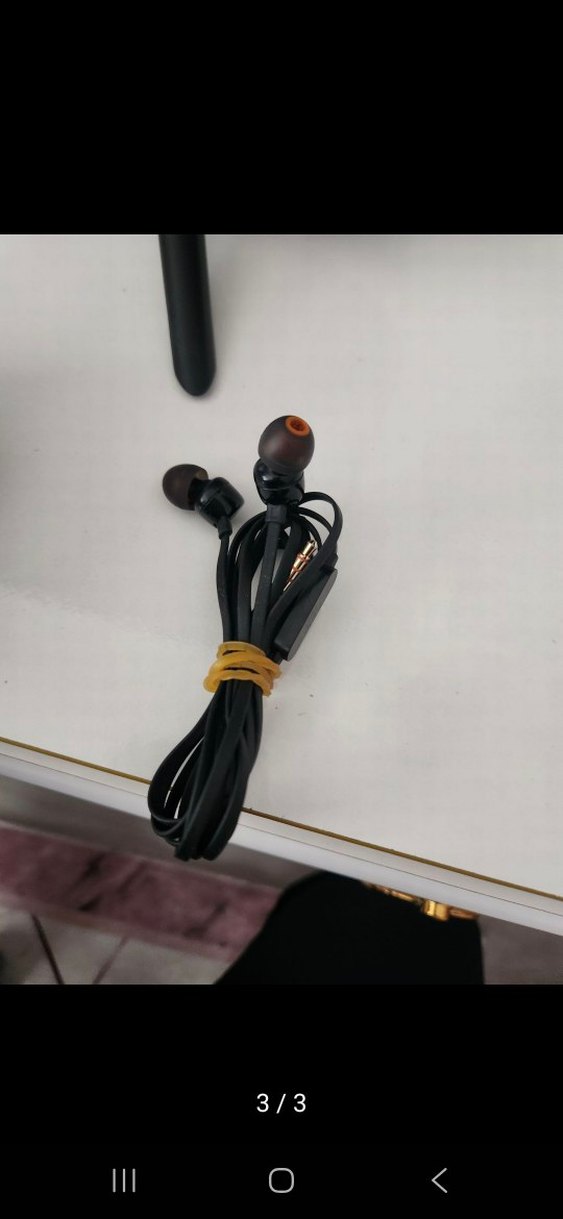 Siyah JBL Kulak İçi Kulaklık - Görsel 3