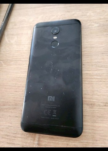 Mavi Ekranı Çatlak Android Telefon - Görsel 3