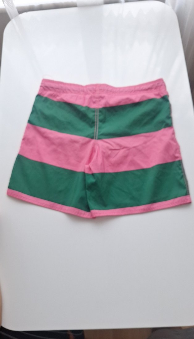 Pembe ve Yeşil Renkli H&M Çizgili Erkek Mini Deniz Şortu - Görsel 2