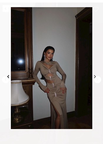 Bej İnce Askılı Uzun V Yaka Elbise - Görsel 3