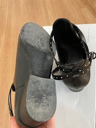38 Beden siyah Renk H&M bot