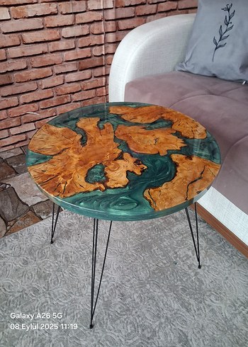 Diğer sedefli yeşil epoksi Ahşap Detaylı Yuvarlak Sehpa
