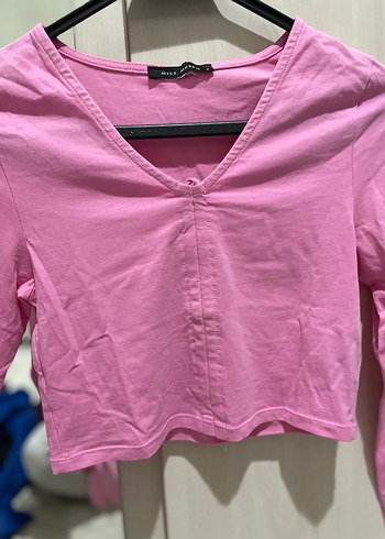 Pembe V Yaka Uzun Kollu Kadın Gömlek