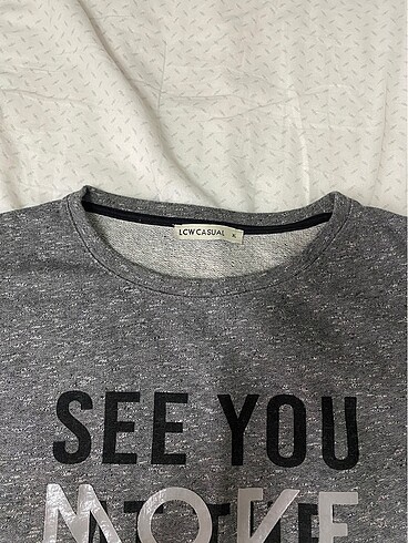 LC Waikiki sweattshirt