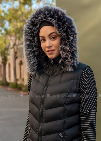 Siyah Uzun Kürklü Kadın Şişme Yelek - Görsel 2