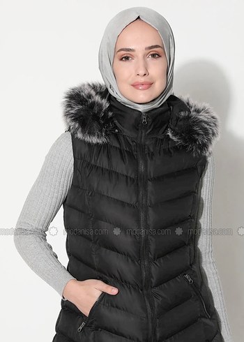 Siyah Uzun Kürklü Kadın Şişme Yelek - Görsel 3